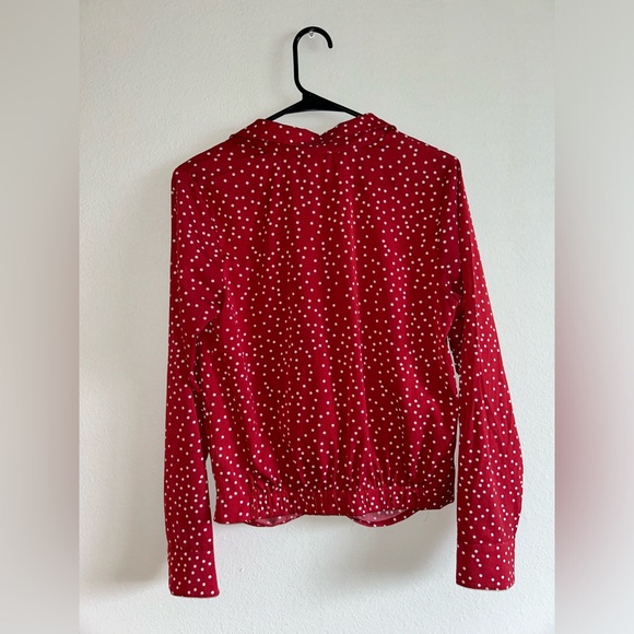 Hem & Thread Top - Picture 2 of 4